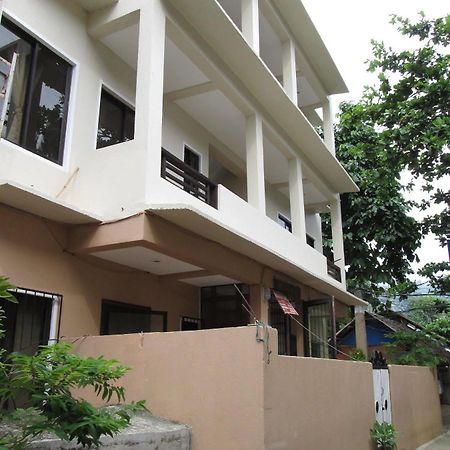 Melrose Place Balabag  Exterior photo