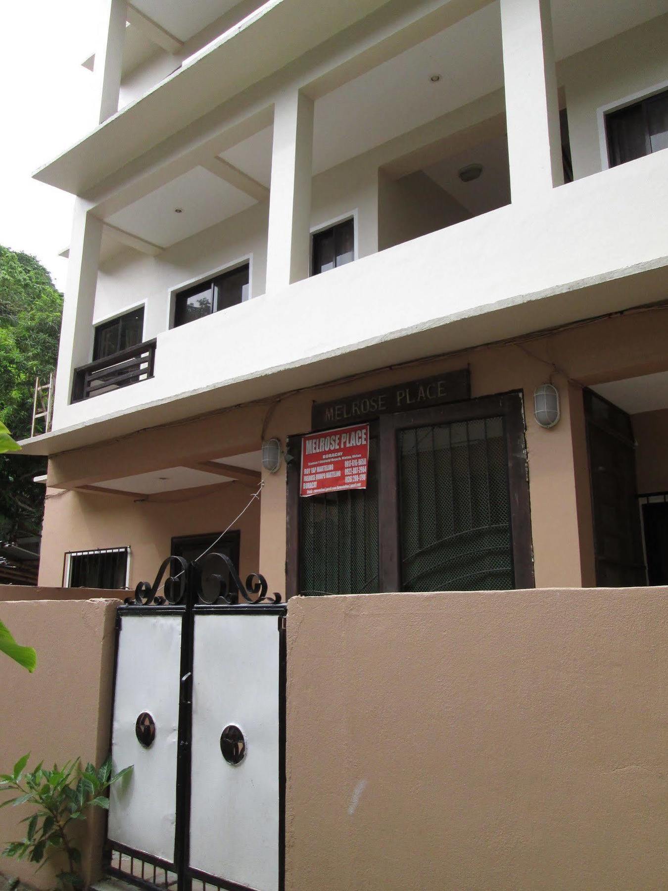 Melrose Place Balabag  Exterior photo